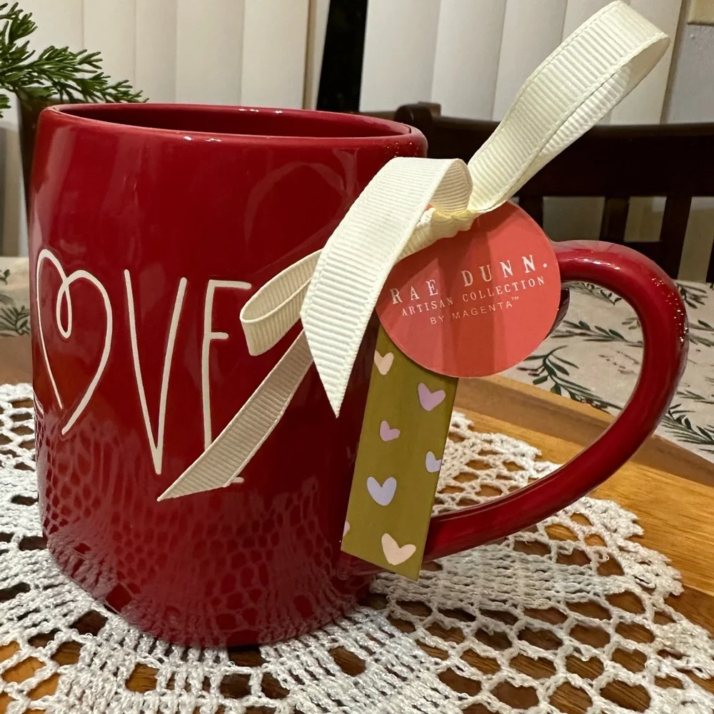 Ceramic “LOVE” coffee mug - Picture 7 of 7